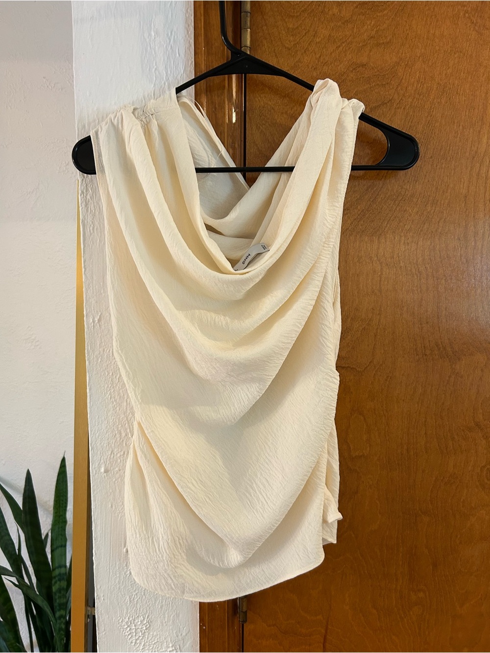 Mango ASYMMETRIC RUCHED TOP, Large - Picture 11 of 11